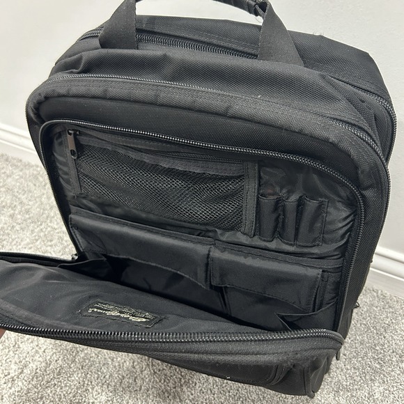 Eddie Bauer Business Backpack Black Laptop Sleeve Office Backpack Travel Bag - Picture 7 of 10